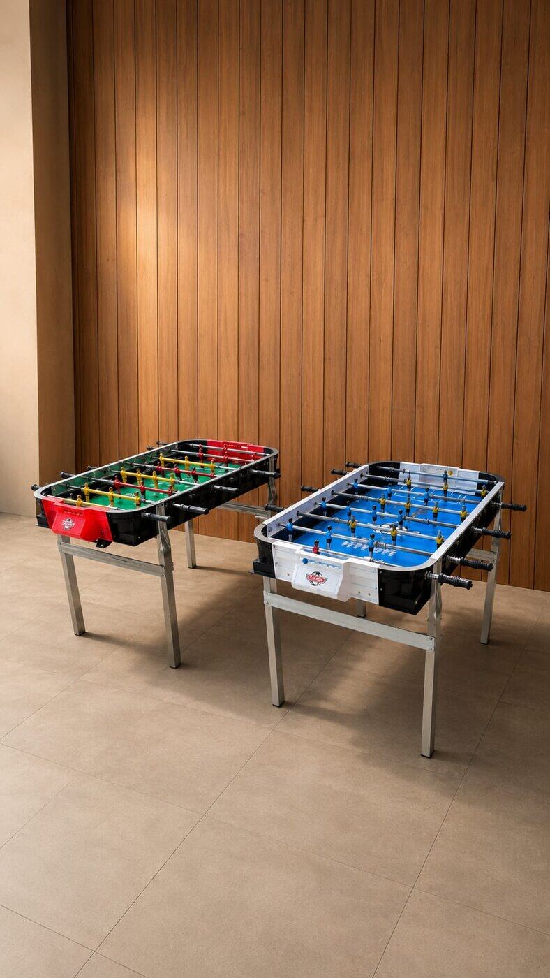Dos futbolitos Retrogame en alquiler